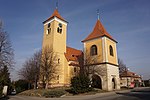 Nehvizdy - kostel sv. Václava se zvonicí (3).jpg
