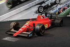 Nigel Mansell Ferrari F1 (16032819141).jpg