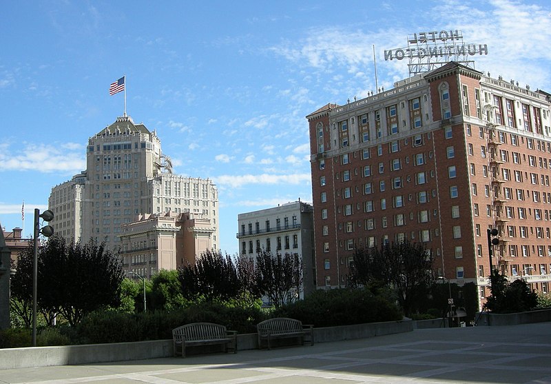 File:Nob Hill, San Francisco 01 (cropped).JPG