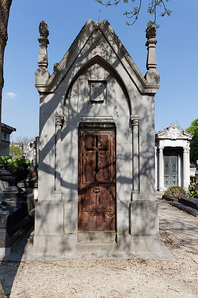 File:Père-Lachaise - Division 82 - Foucault 01.jpg