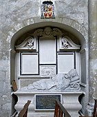 Tombeau commun à Claude de Rueil, évêque d'Angers, mort en 1649 ; Martin Ruzé, conseiller d'État ; et Guillaume Ruzé, évêque d'Angers, mort en 1587.