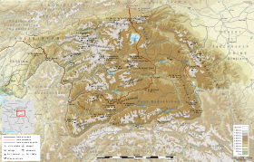 Carte topographique du Pamir avec le chaînon Yasgoulem à l'ouest.
