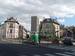 Place Jean-Delay makalesinin açıklayıcı görüntüsü