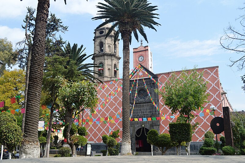 http://upload.wikimedia.org/wikipedia/commons/thumb/9/9e/ParishSanPedroTlahuac_03.JPG/800px-ParishSanPedroTlahuac_03.JPG