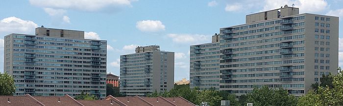 The four towers of Park Towne Place, viewed from the southeast. From left to right are the South, West, North, and East buildings. The Philadelphia Museum of Art is partially visible between the South and West buildings. ParkTownePlace.jpg