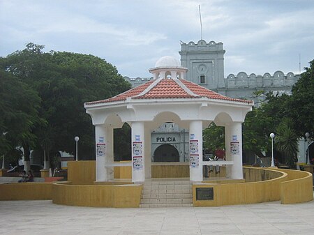 Parque y kiosko de Jutiapa.JPG