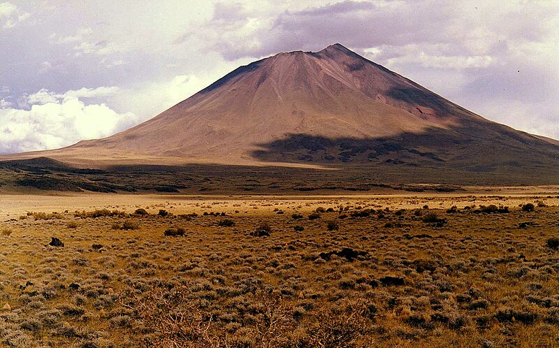 File:Payun Matru Volcano in Mendoza Province Argentina.jpg