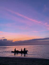 Perahu Kecil yang Kokoh