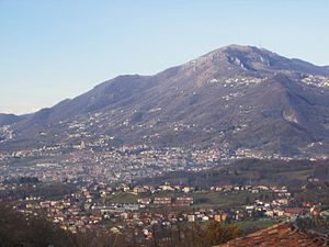 Panorame de Almenno San Bartolomeo