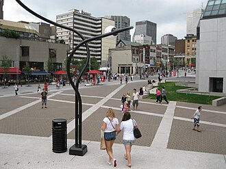 Place des Arts, facing Sainte-Catherine Street. Place des Arts 08.JPG