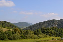 Prečínska skalka (vpravo)