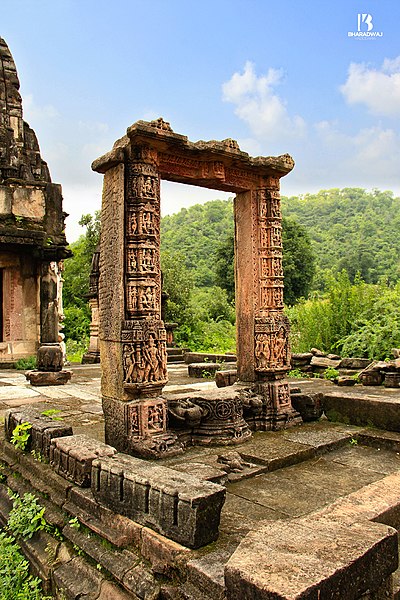 File:Polo Forest - Jain Temple.jpg