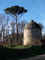 Pigeonnier près du château de Cazeneuve (déc. 2012)