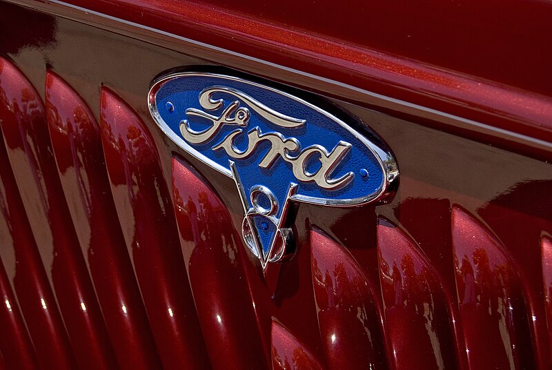 File:Pure Ford (8503361585).jpg