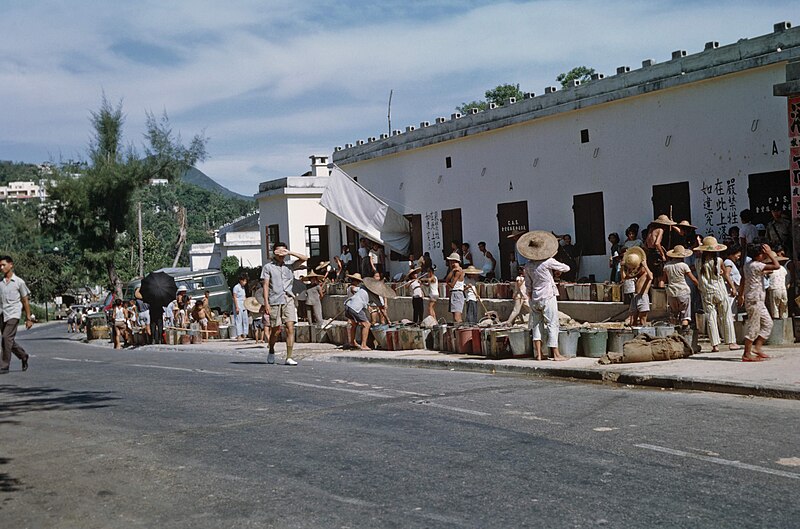 File:Queueing for water in Hong Kong July 1963.jpg