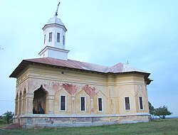 Црква у селу