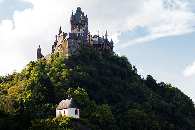 File:Reichsburg Cochem 20140905 9.jpg