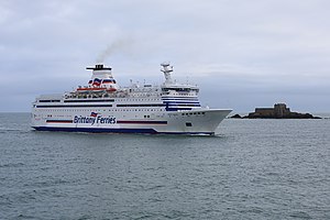 Saint-Malo - MV Bretagne 130513-01.JPG