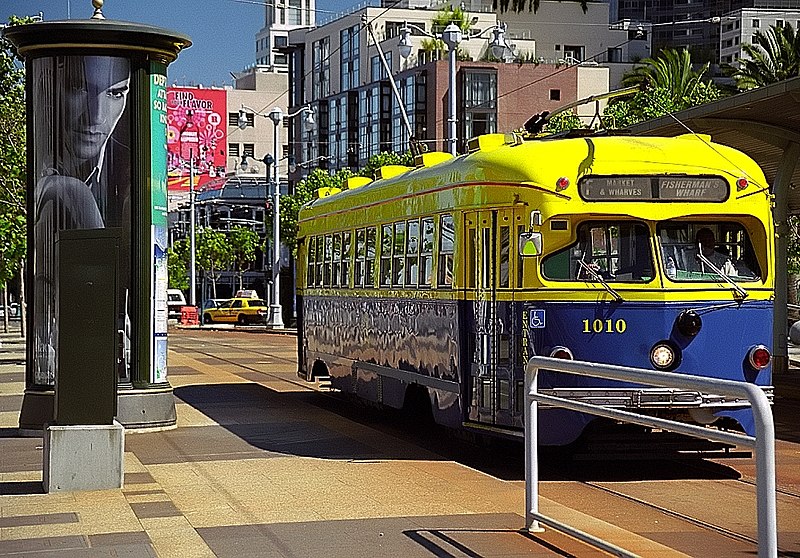 File:San Francisco - Cable Car "F-Train" (1132712864).jpg