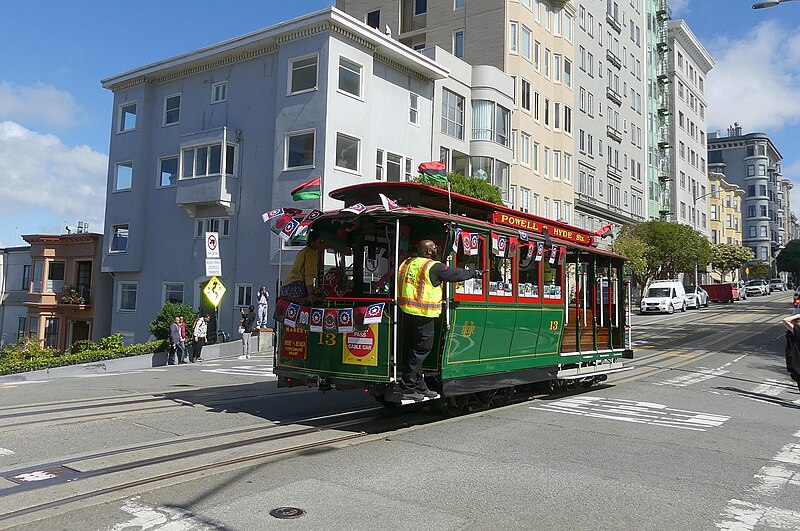 File:San Francisco cable car No 13 in 2022.jpg