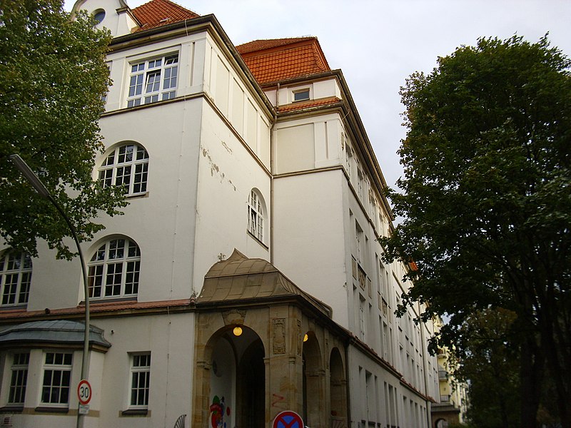 File:Schule Forsmannstraße, Forsmannstraße 32-34 (Hamburg-Winterhude).jpg