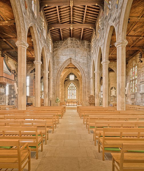 File:Sheffield Cathedral nave.jpg