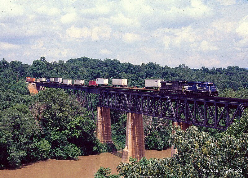 File:Shepardstown high bridge (3862161367).jpg