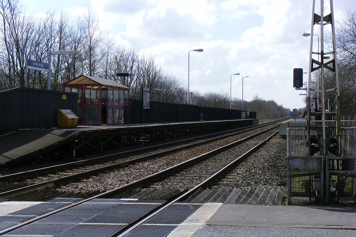 Железнодорожная станция мосты. Англия платформа 10 и 9. Shawford Railway Station Bridge. Putney Bridge Station.