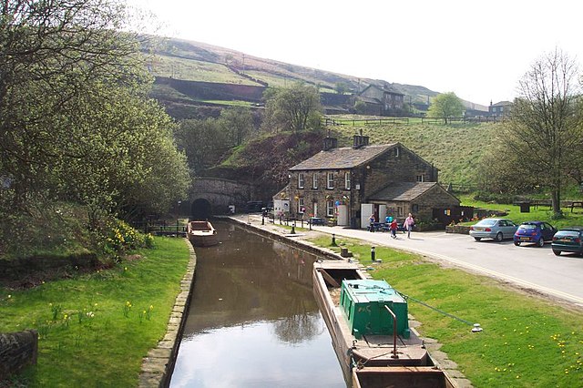 Tunnel End Cottages and the canal portal at Marsden