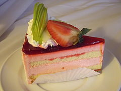 Asian-style strawberry cake