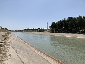 Surkhandarya River.jpg