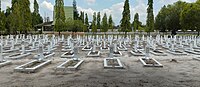 Bahasa Indonesia: Makam-makam di Taman Pahlawan Bumi Kencana, Banjabaru English: Graves at Bumi Kencana Heroes Cemetery, Banjarbaru Banjar: Kuburan-kuburan di Taman Pahlawan Bumi Kencana, Banjabaru