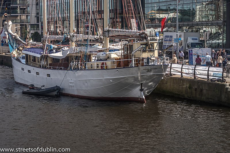 File:Tall Ships Race Dublin 2012 - panoramio (41).jpg