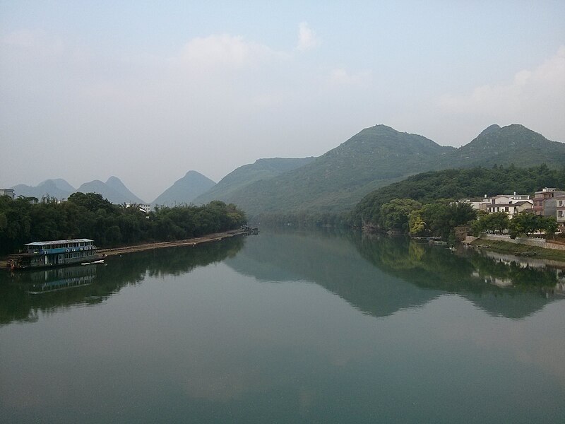 File:Tea River,Gong`cheng 2015-4-28.jpg