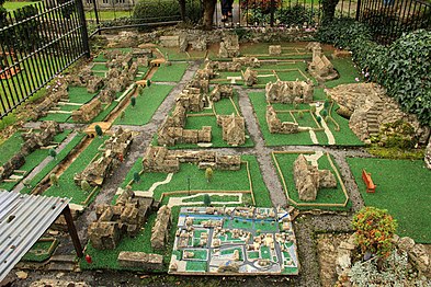 A model replica of Bourton-on-the-Water village contains a model of the model village, with two more recursions.