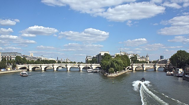 The bridge as seen from the Pont des Arts
