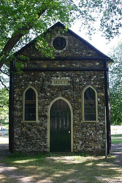 File:Theekoepel Blookerpark westen.jpg