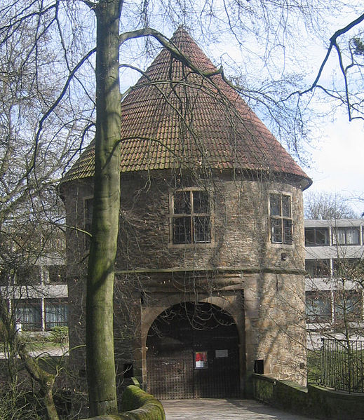 File:Torhaus rombergpark 3 2005.jpg