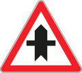 Side road to the left and right