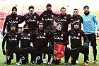 FC Twente met colsjaals en hoofdbanden voor de Europa League wedstrijd tegen Rubin Kazan in Moskou bij -18°C.[10] (17 feb 2011)