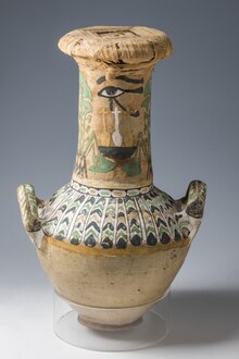 Vase with tissue and painting in the scenic style from the tomb of Kha and Merit, 18th dynasty, Deir el-Medina. Museo Egizio, Turin. Vaso con collo rivestito di tessuto e dipinto DSC4791-HDR-Modifica (cropped).tif