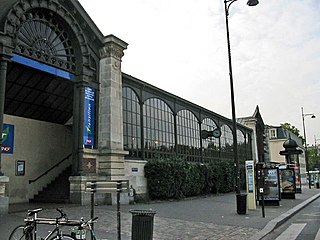 <span class="mw-page-title-main">Versailles Château Rive Gauche station</span> Railroad station in Versailles, France