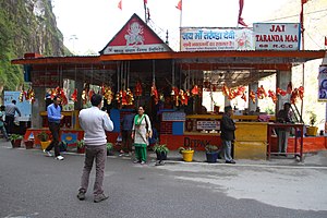 Wangtu-02-Kalitempel Jai Taranda Maa-gje.jpg