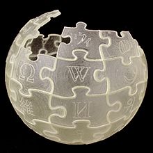 Wikipedia Globe aus Kunststoff zum Anfassen