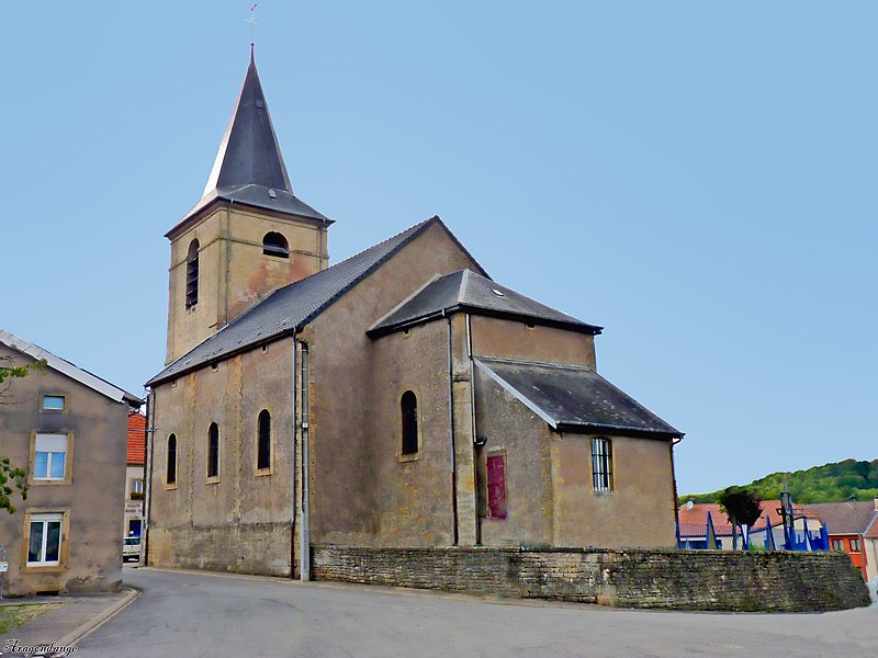 File:Église de Serrouville.jpg