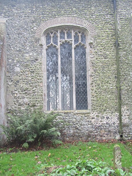 File:-2020-12-05 Window, north facing elevation, All Saints, Gimingham (2).JPG