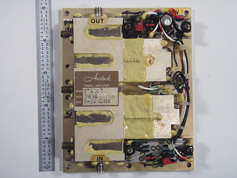 File:10Gig Tunnel Amp M.jpg