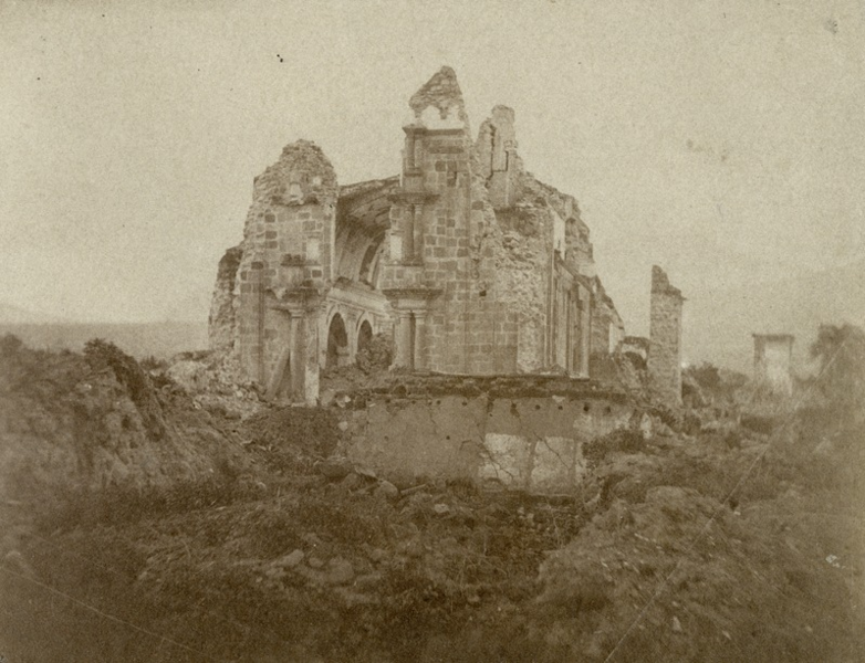 File:1868 Iburra Iglesia de la Compañía ruins.png