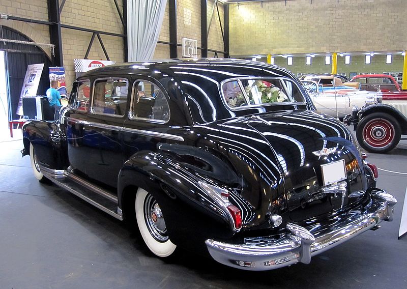 File:1947 Cadillac Series 75 Limousine (4828265196).jpg