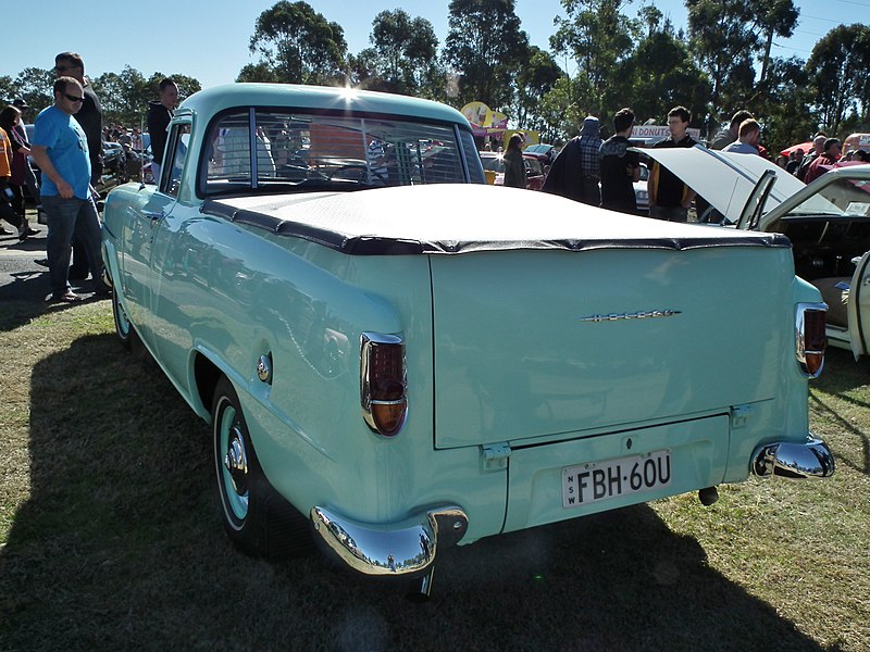 File:1960 Holden FB utility (7761822422).jpg